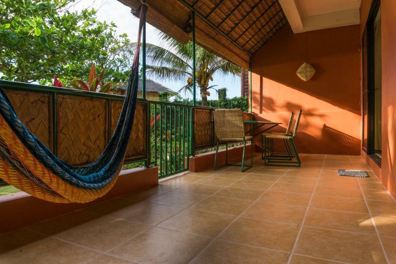 Hangout Beach Resort Caticlan Eksteriør bilde